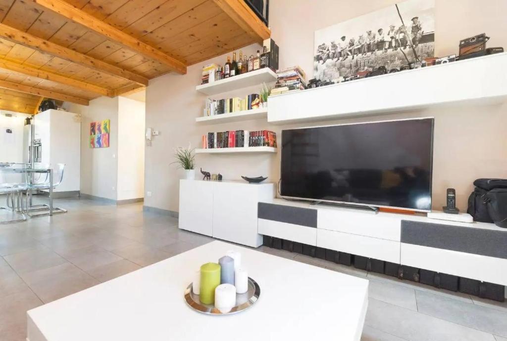 Milan Cityloft Certosa Екстер'єр фото
